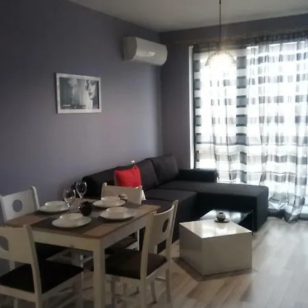 شقة Apartament Intriga بلوفديف