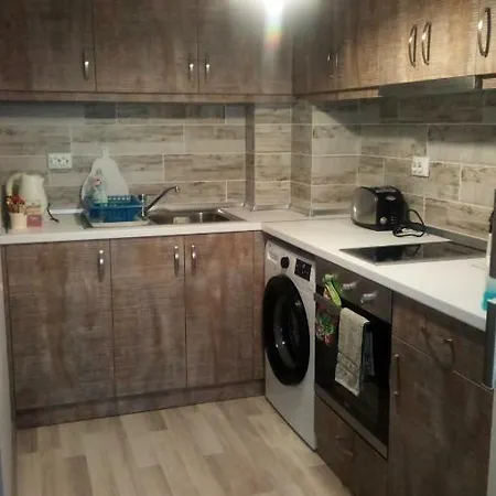 Apartament Intriga
